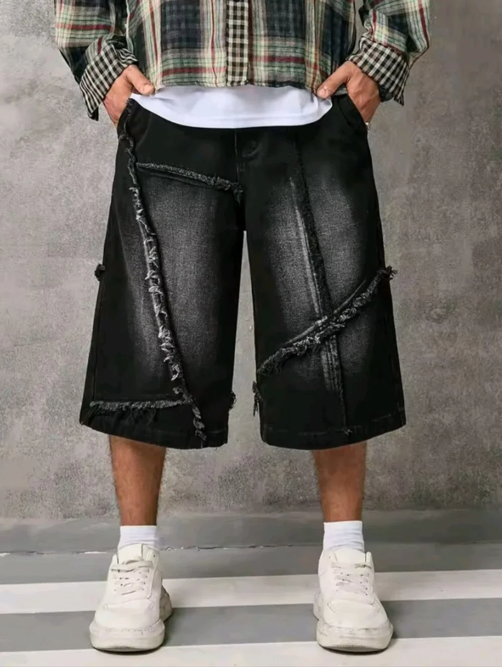 Men's Vintage Distressed Denim Three Quarter Capri Shorts Baggy Fit Frayed Edge